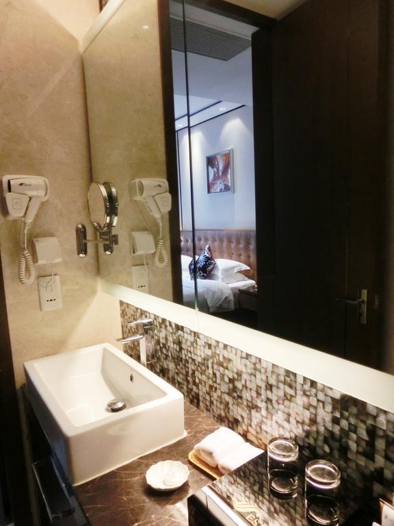 Estay Residence • Poly Central Pivot Guangzhou Ruang foto